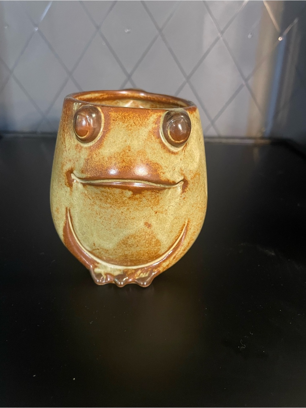 Vintage Whimsical Frog Ceramic Mug in Brown and Olive green